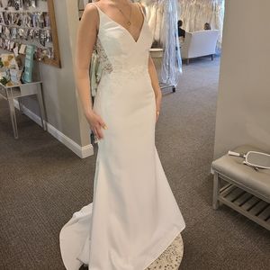 Justin Alexander Wedding Dress